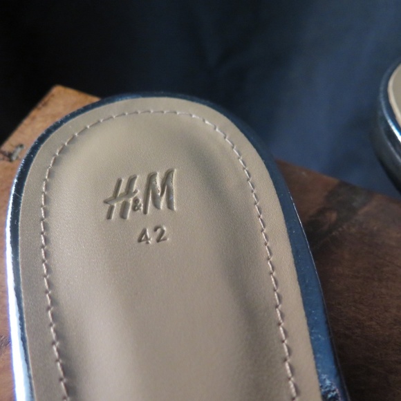 Square toe slip-on's - Picture 2 of 4